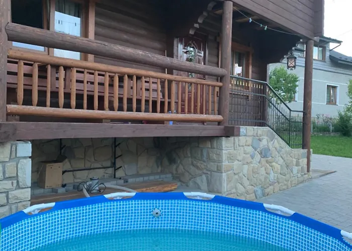 Eco Sadyba Familia Dağ evi *