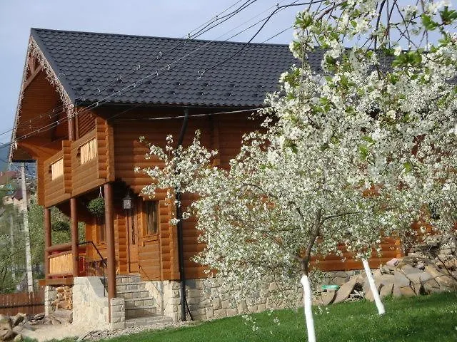 Dağ evi Eco Sadyba Familia *