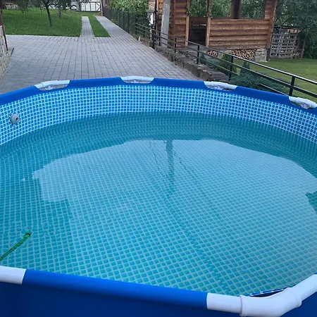 Dağ evi Eco Sadyba Familia *